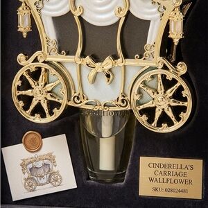 Bath & Body Works Disney Princess Carriage Projector Nightlight Wallflower Plug